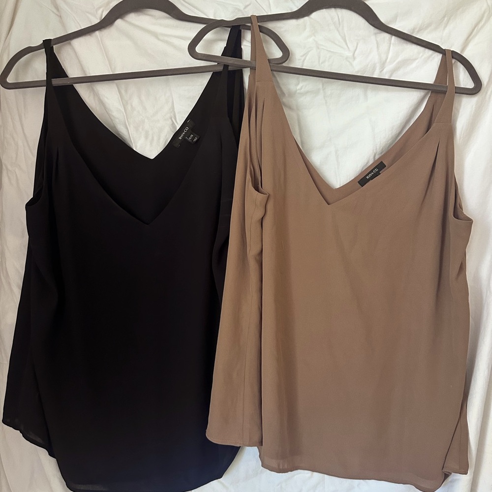 RW&Co. Two crepe v-neck camis